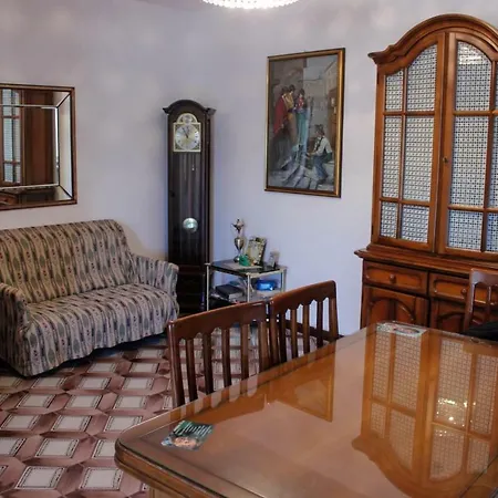 Ampia Casa Indipendente Nel Cuore Della Cittadina *