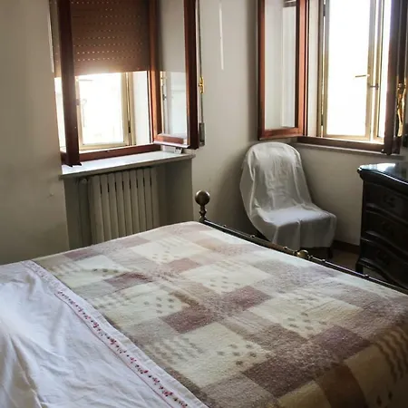 Ampia Casa Indipendente Nel Cuore Della Cittadina